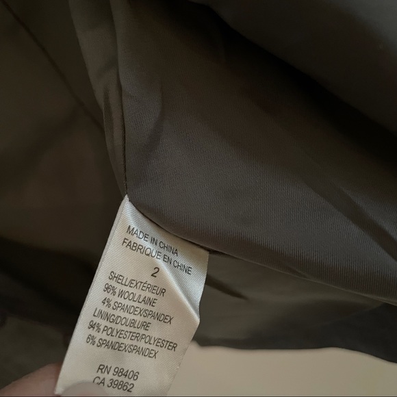 Theory cropped blazer with buttons - Picture 6 of 6